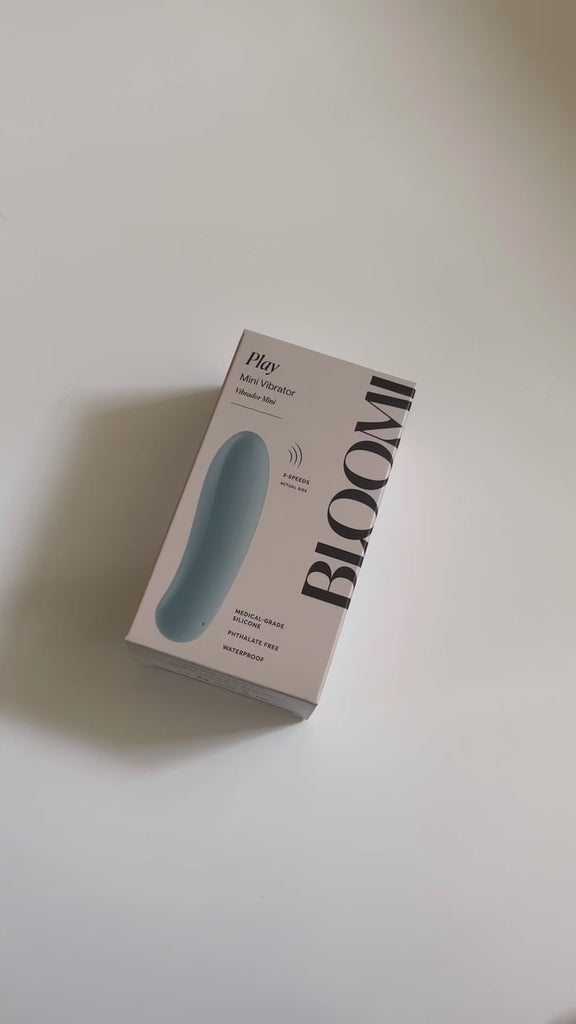 Box containing Bloomi's Play Mini Vibrator